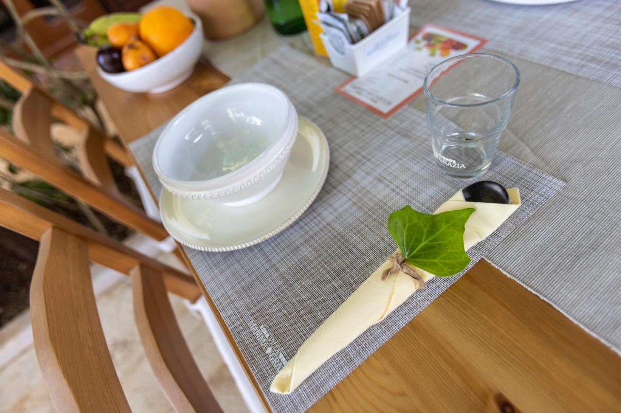 B&B Villa Mamma Grazia San Vito dei Normanni Dış mekan fotoğraf